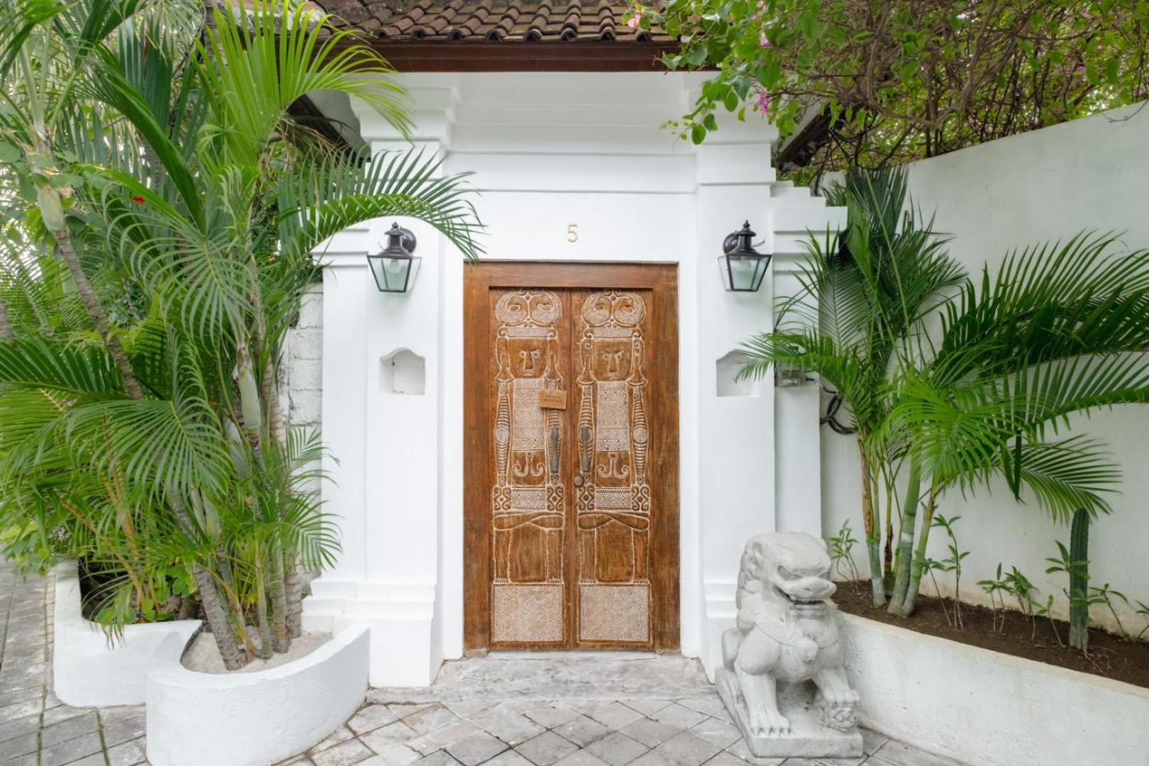 Ocean Star Villa Five Near The Kudeta Beach Seminyak Exterior foto