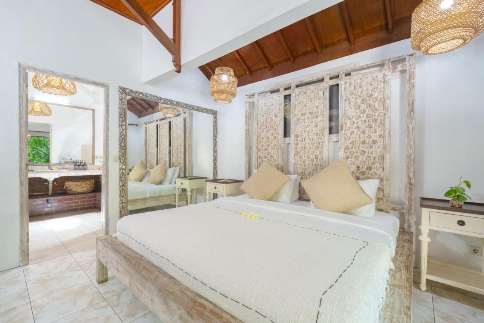 Ocean Star Villa Five Near The Kudeta Beach Seminyak Exterior foto